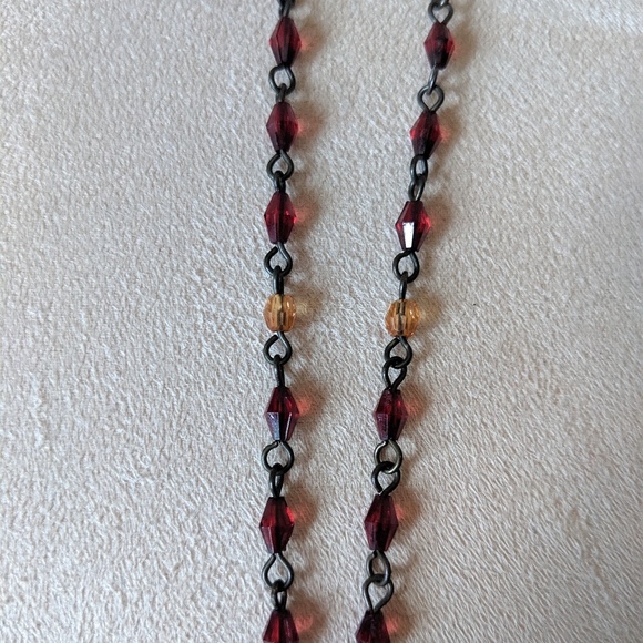 Beautiful Vintage-style Beaded Necklace - Picture 3 of 5